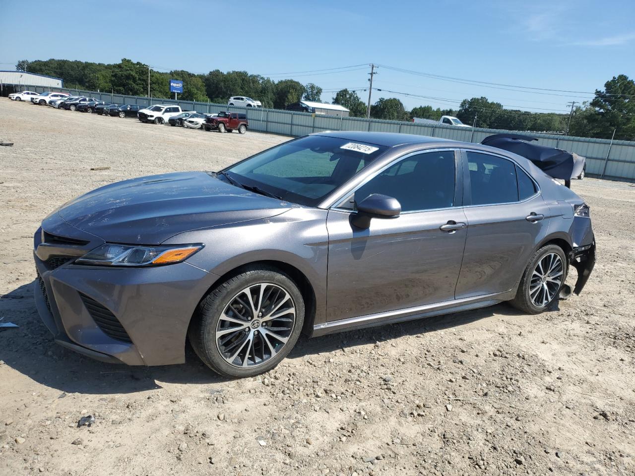 2020 Toyota Camry se SE
