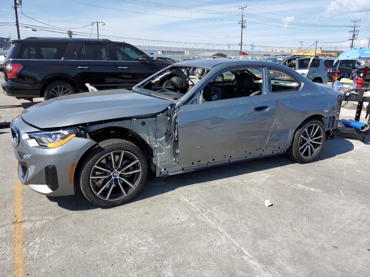 2025 BMW 230I