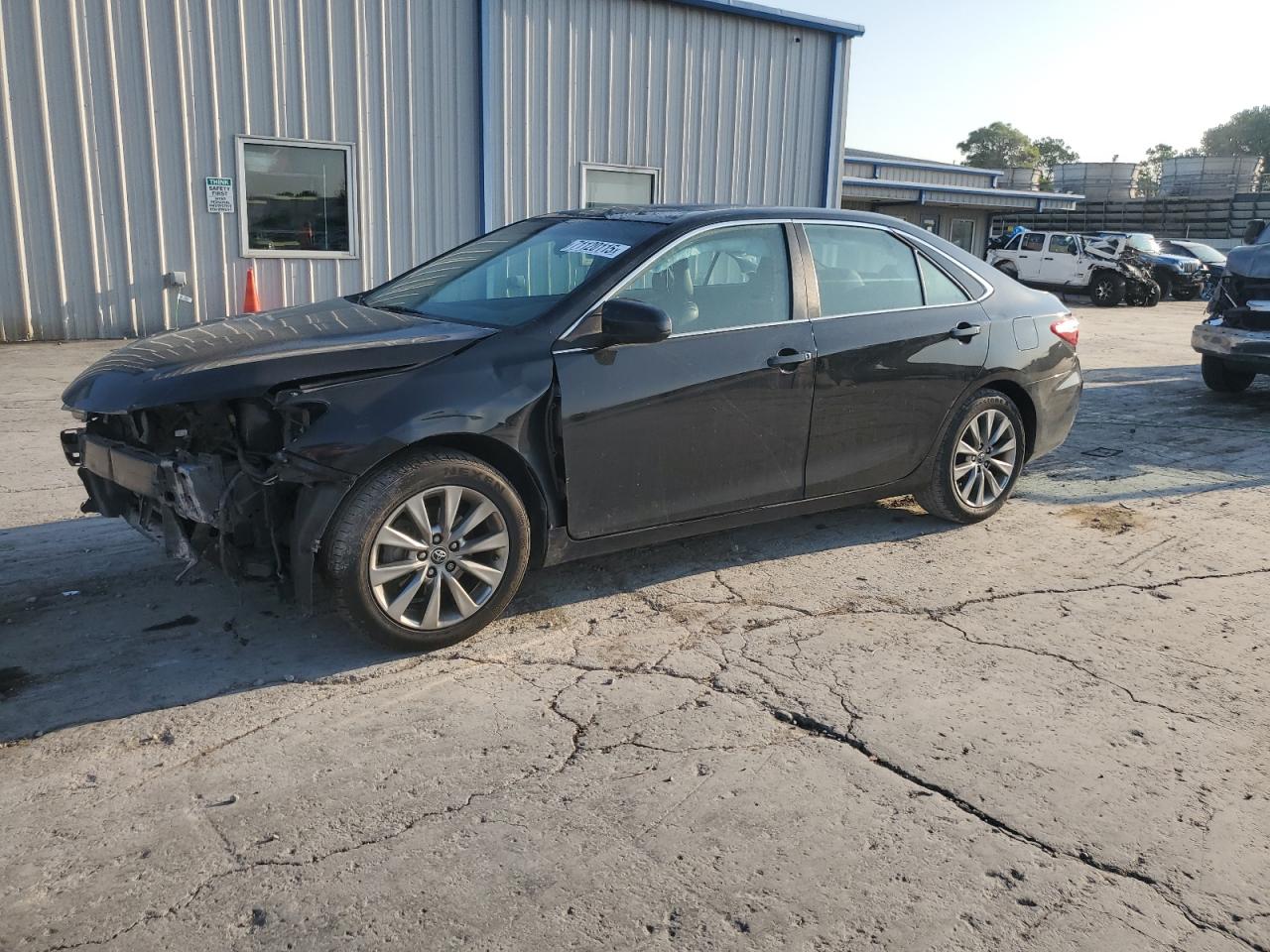 2015 Toyota Camry le LE