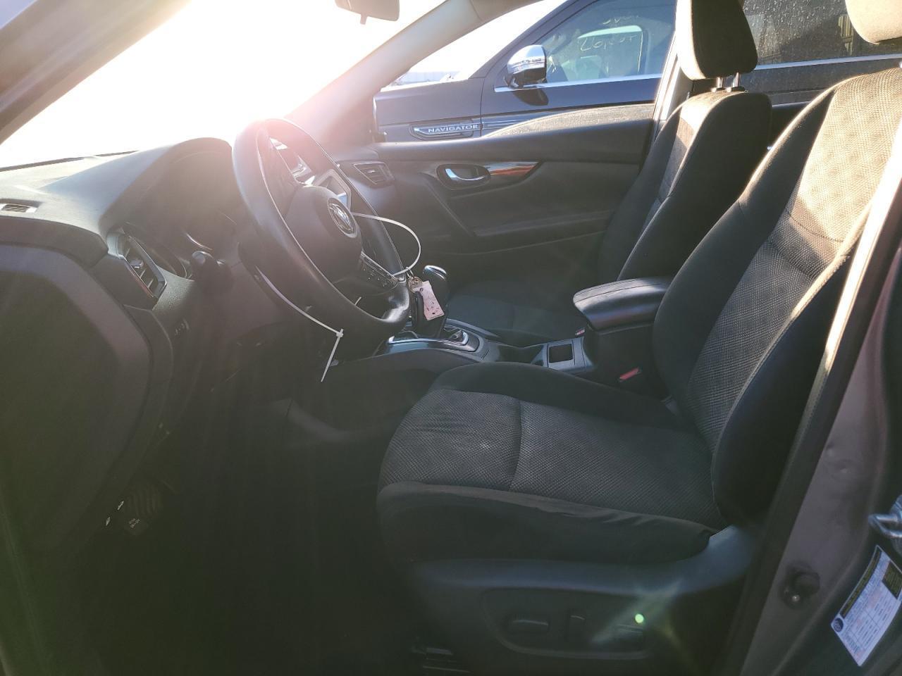 2018 Nissan Rogue spor S
