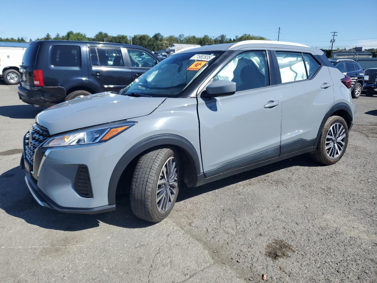 2021 Nissan Kicks sv SV