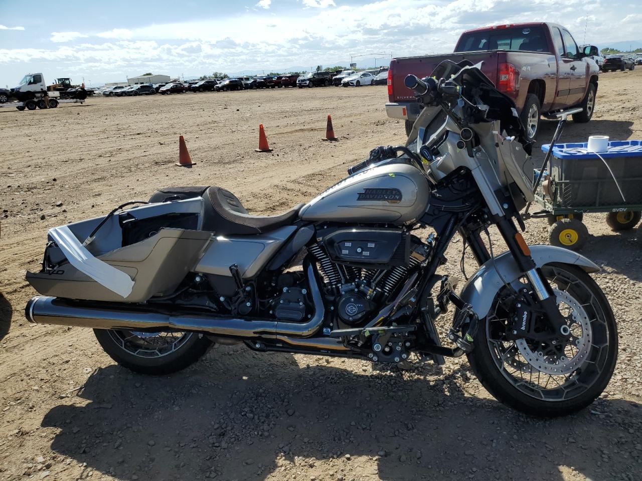 2023 Harley-davidson Flhxse
