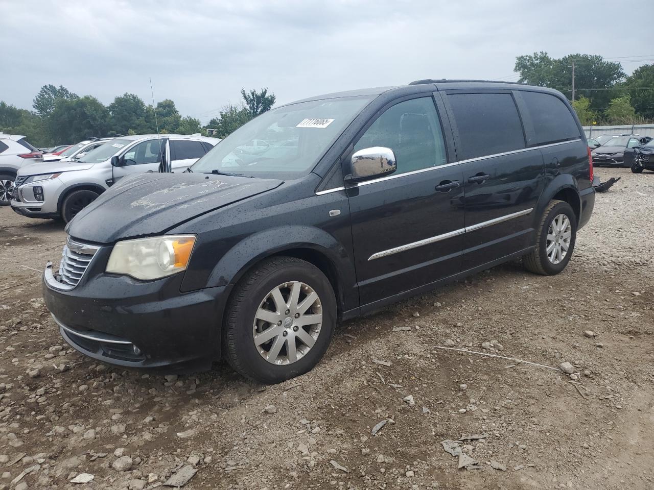 2011 Chrysler Town & cou TOURING L