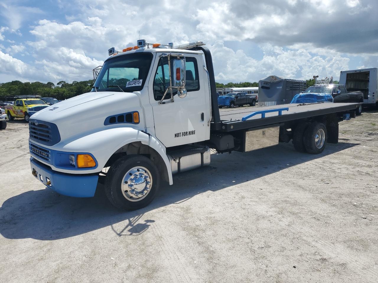 2008 Sterling truck Acterra