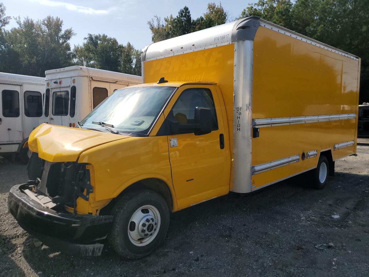 2021 Gmc Savana Cut - Expeditor Truck