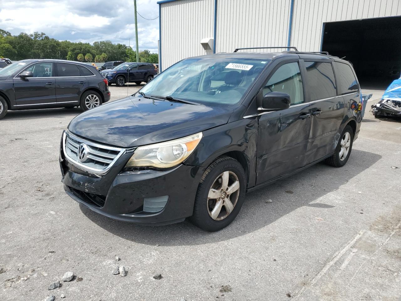 2011 Volkswagen Routan