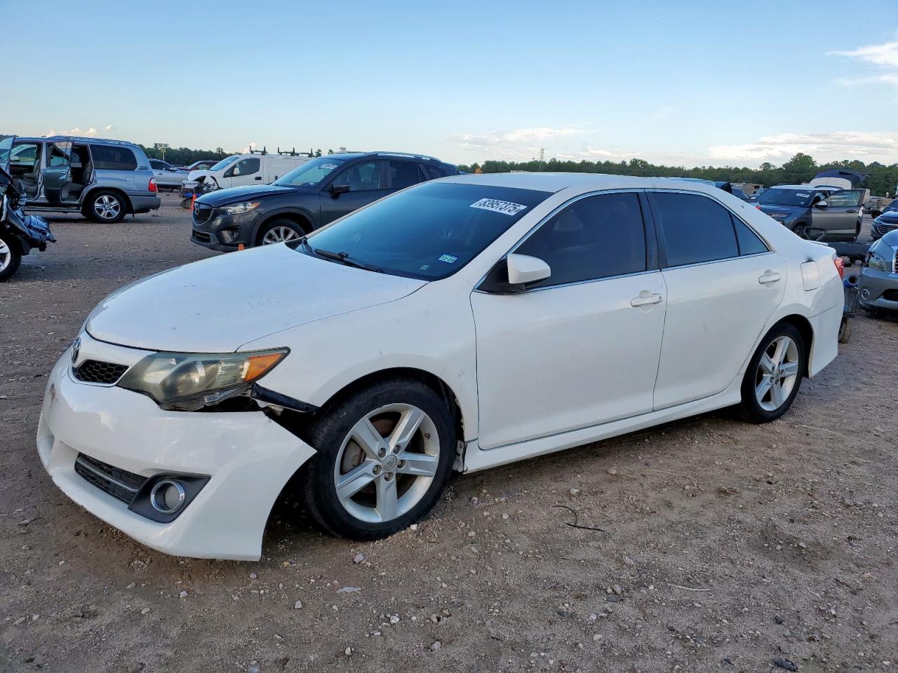 2014 Toyota Camry l L