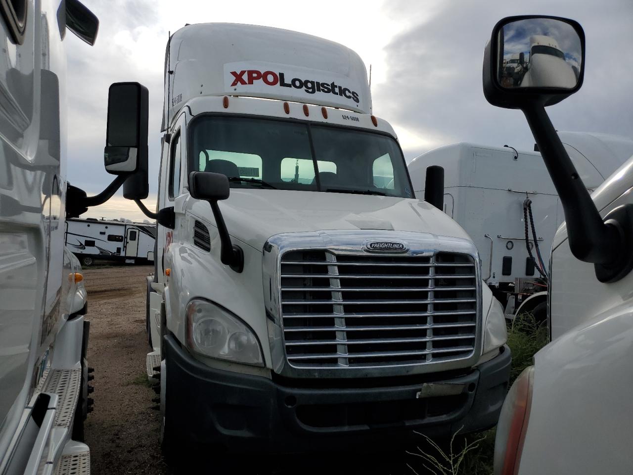 2016 Freightliner Cascadia 1