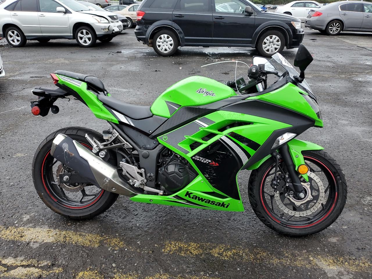 2014 Kawasaki Ex300 b