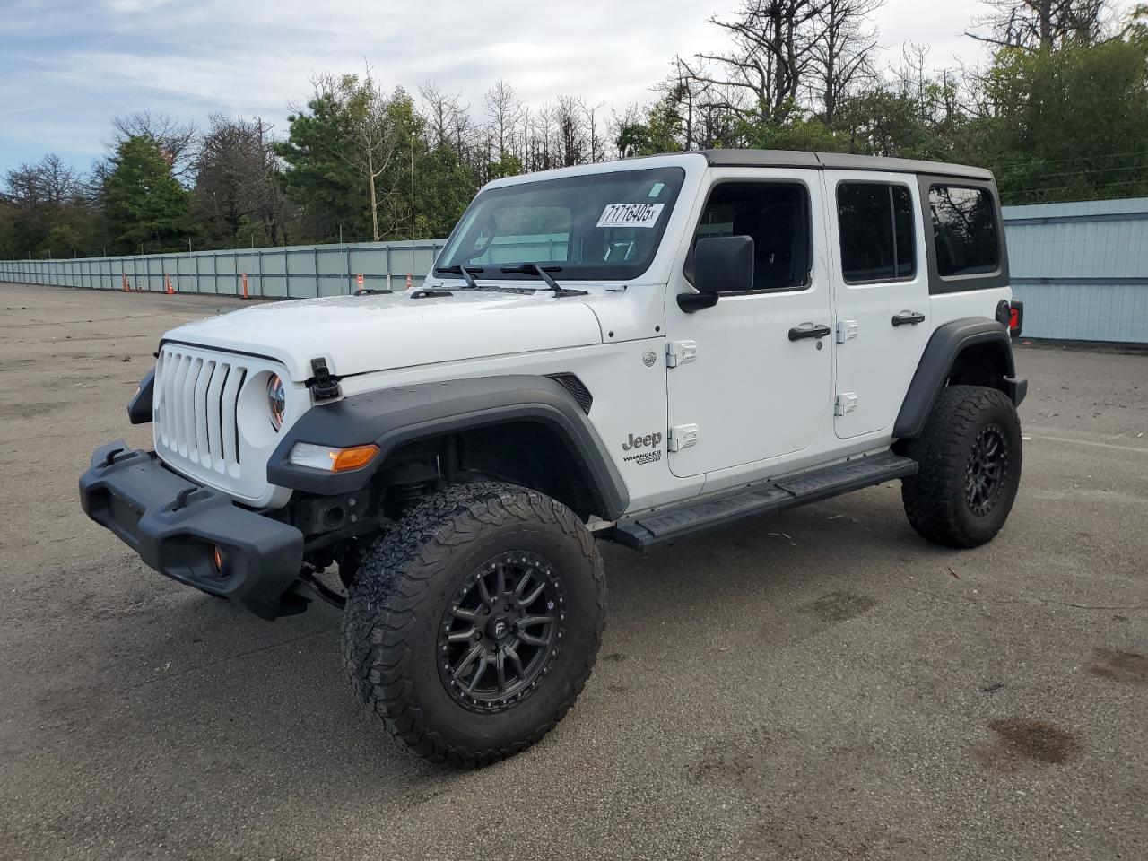 2018 Jeep Wrangler u SPORT