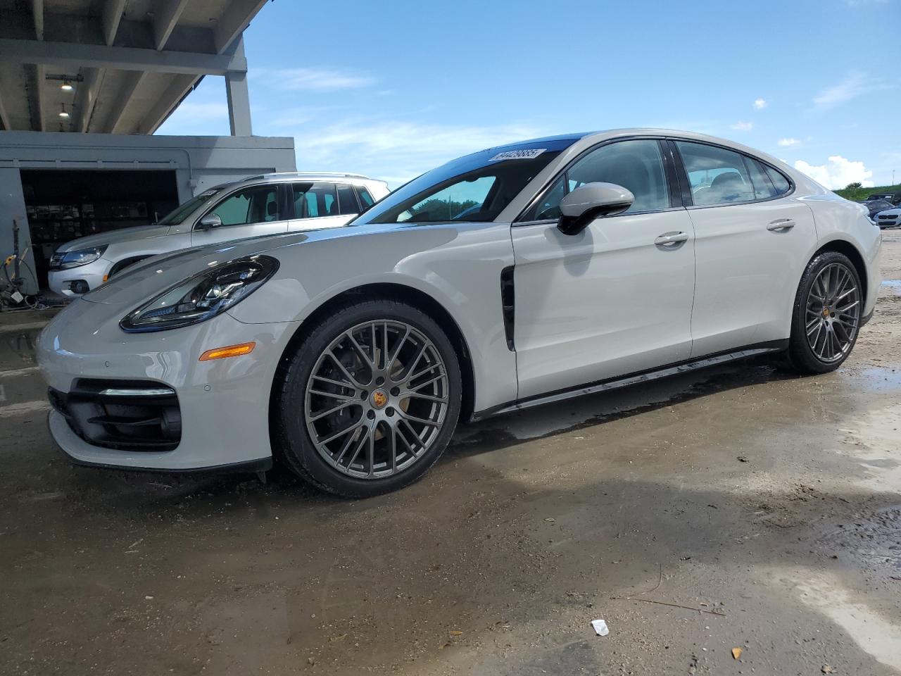 2023 Porsche Panamera