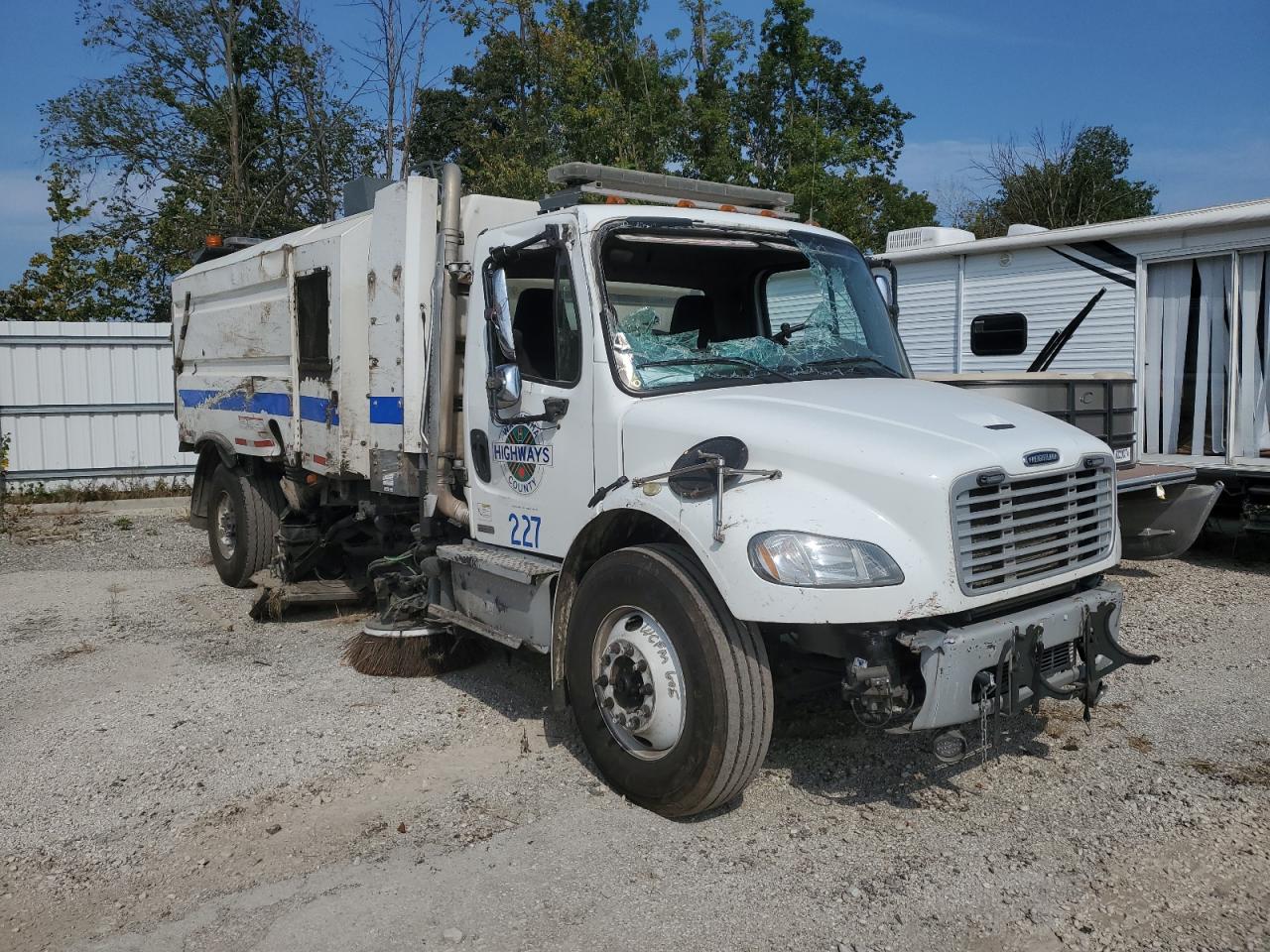 2017 Freightliner M2 106 med 106 MEDIUM DUTY