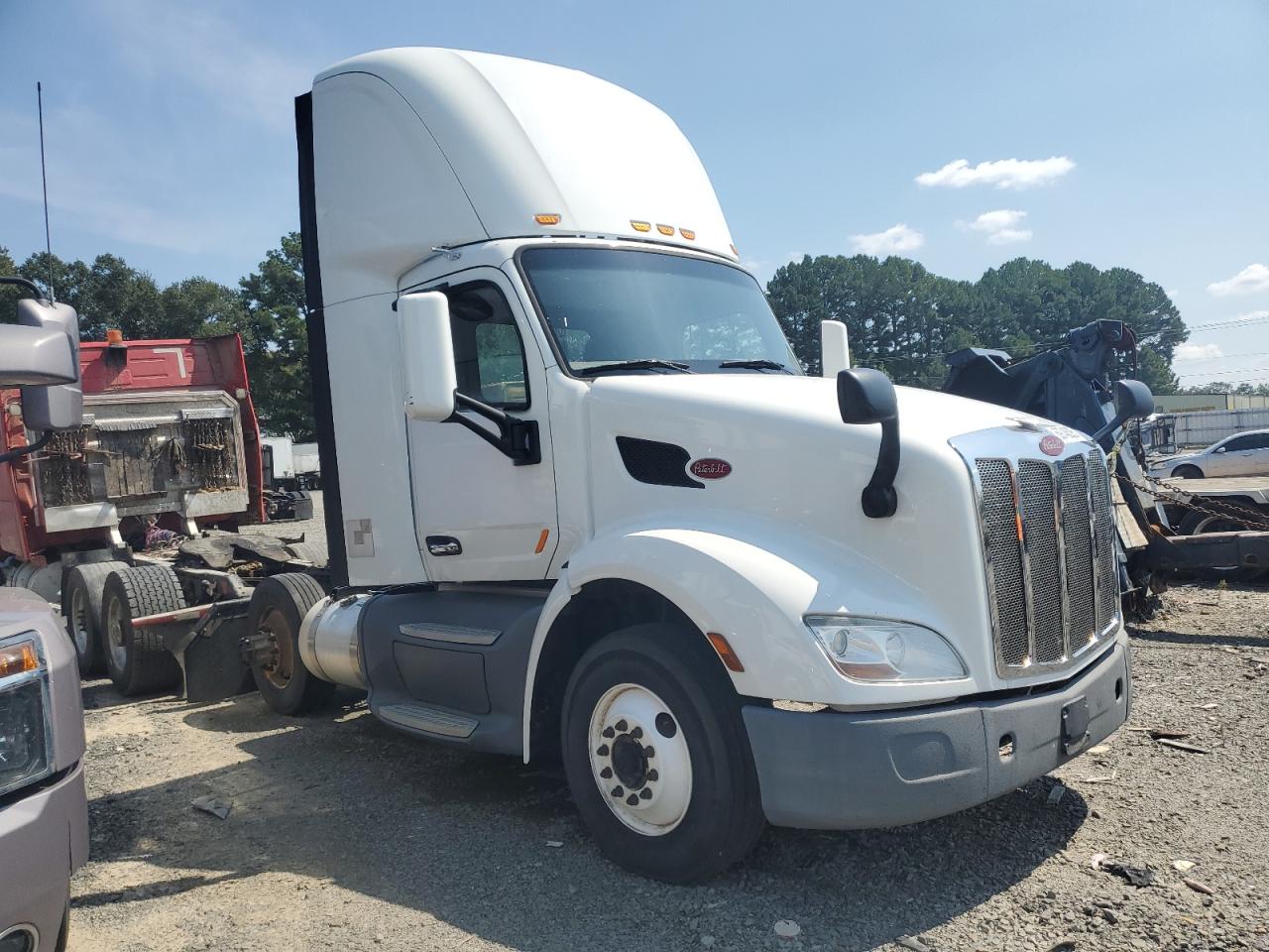 2016 Peterbilt tractor 579