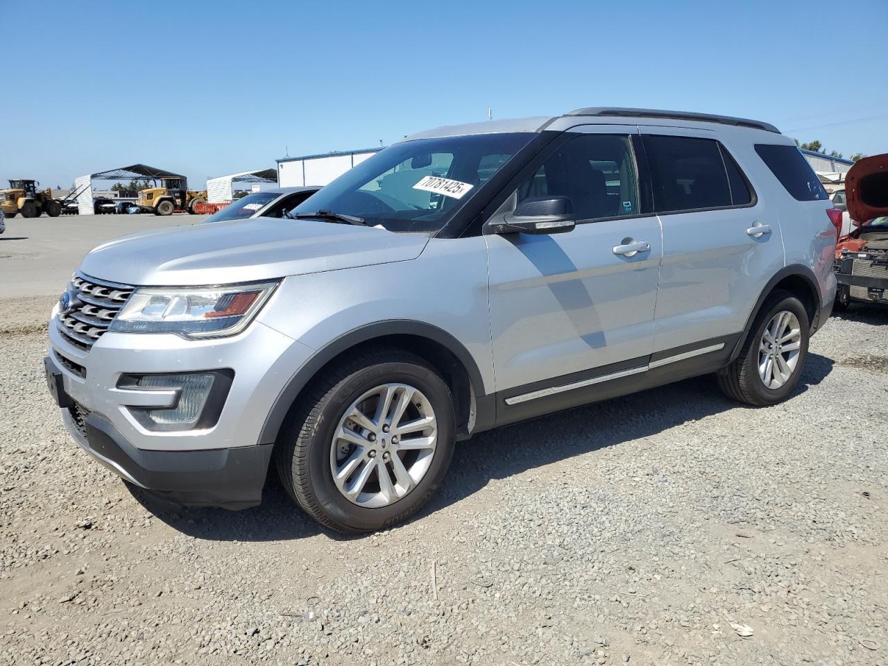 2017 Ford Explorer x XLT