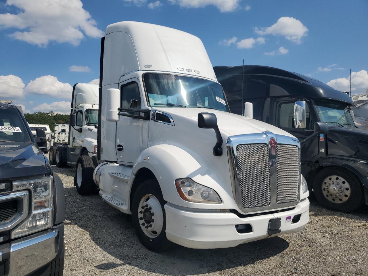2015 Kenworth T680 T680