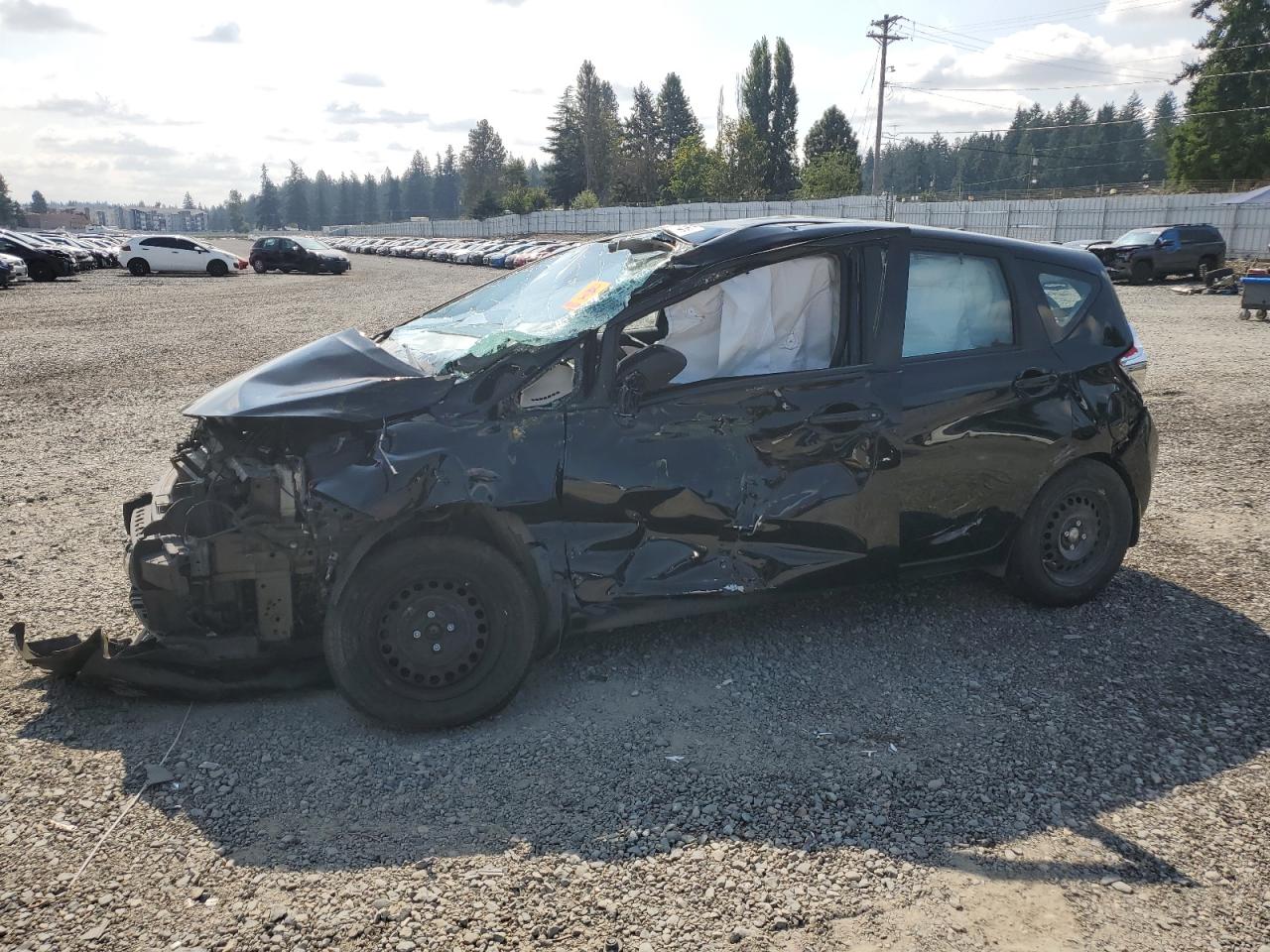 2014 Nissan Versa note s S