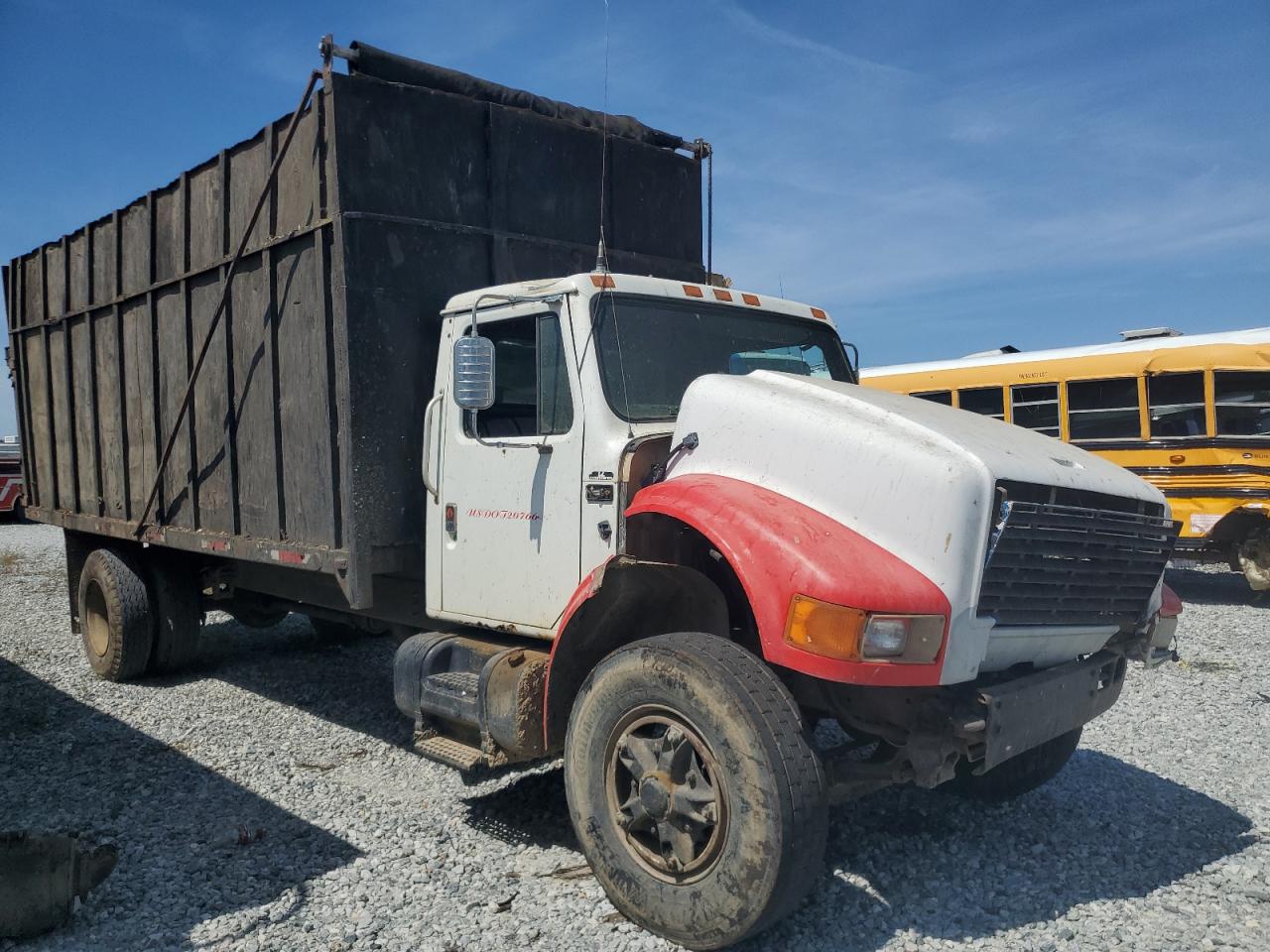 1990 International 4000-Series