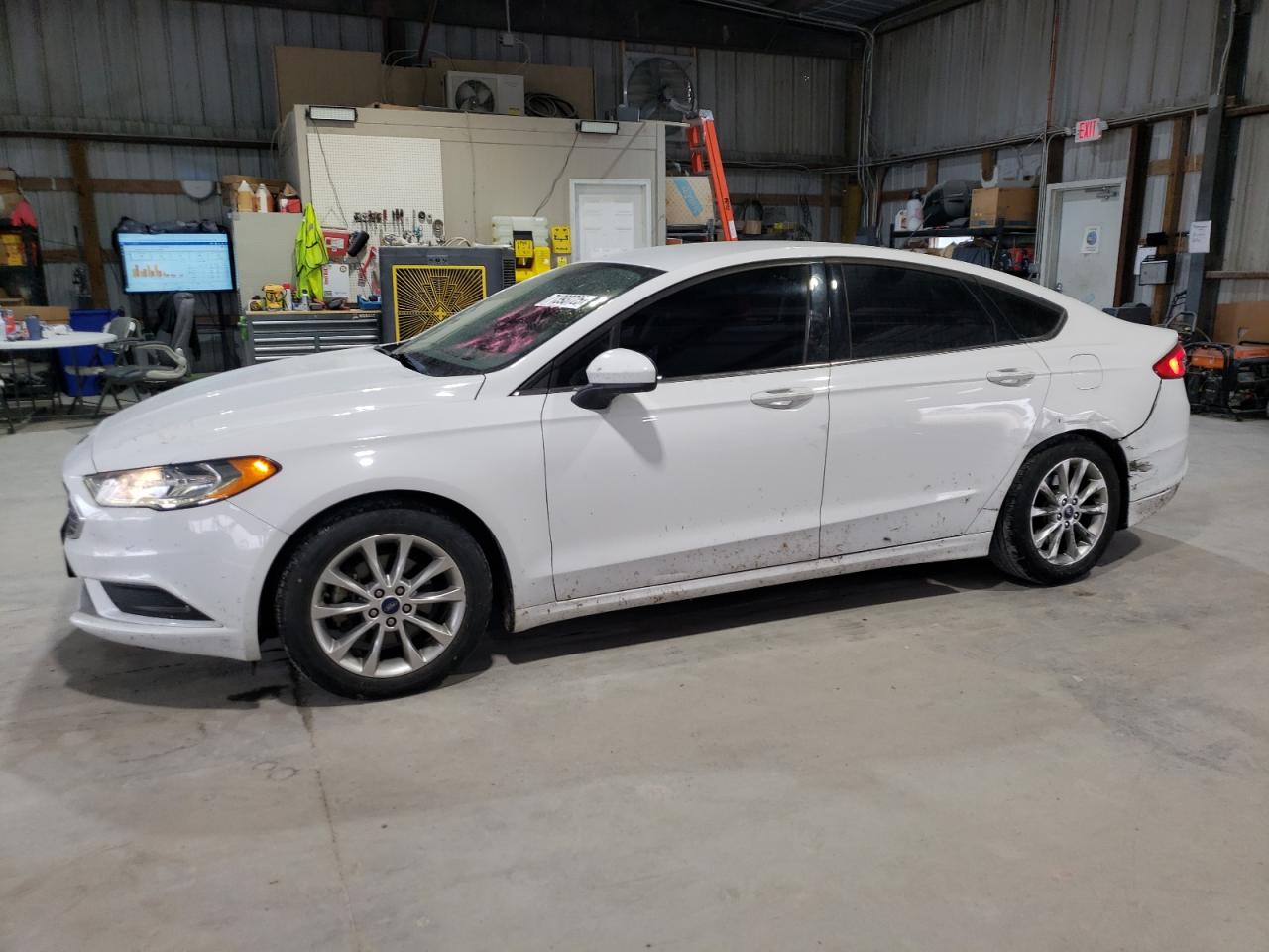 2017 Ford Fusion se SE