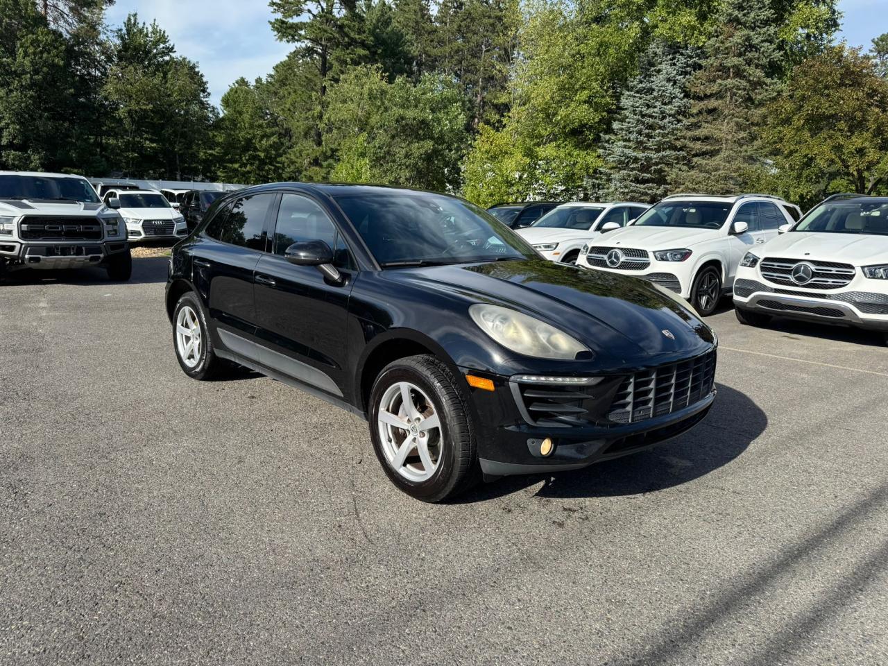 2017 Porsche Macan