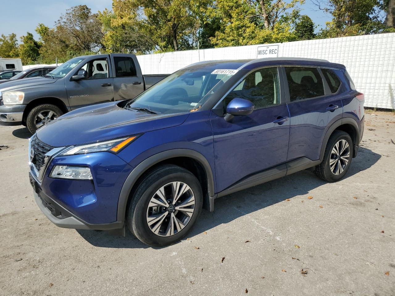 2023 Nissan Rogue sv SV