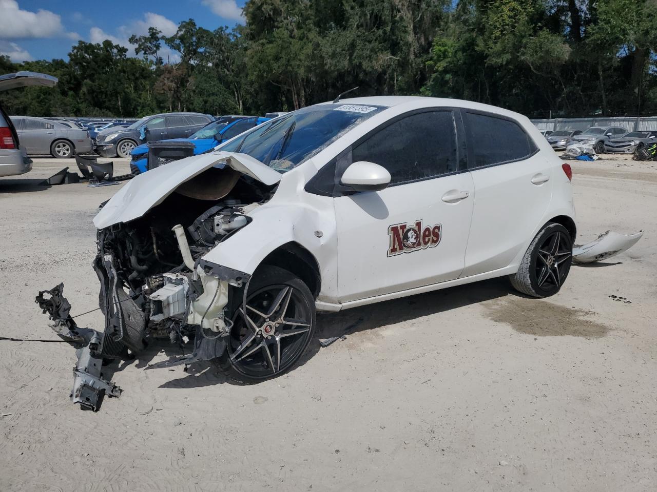 2014 Mazda 2 Azda2 Sport