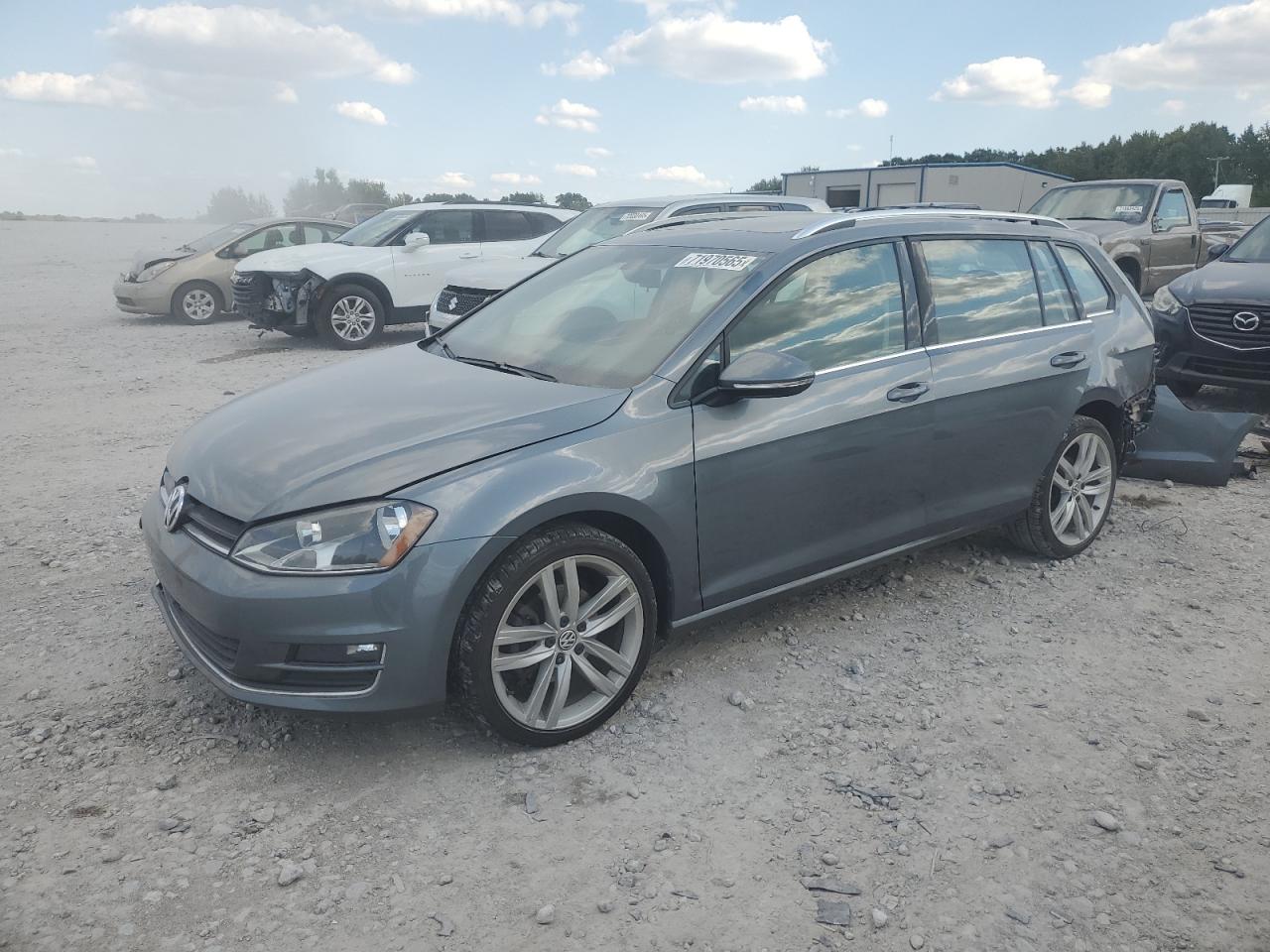 2017 Volkswagen Golf sport S