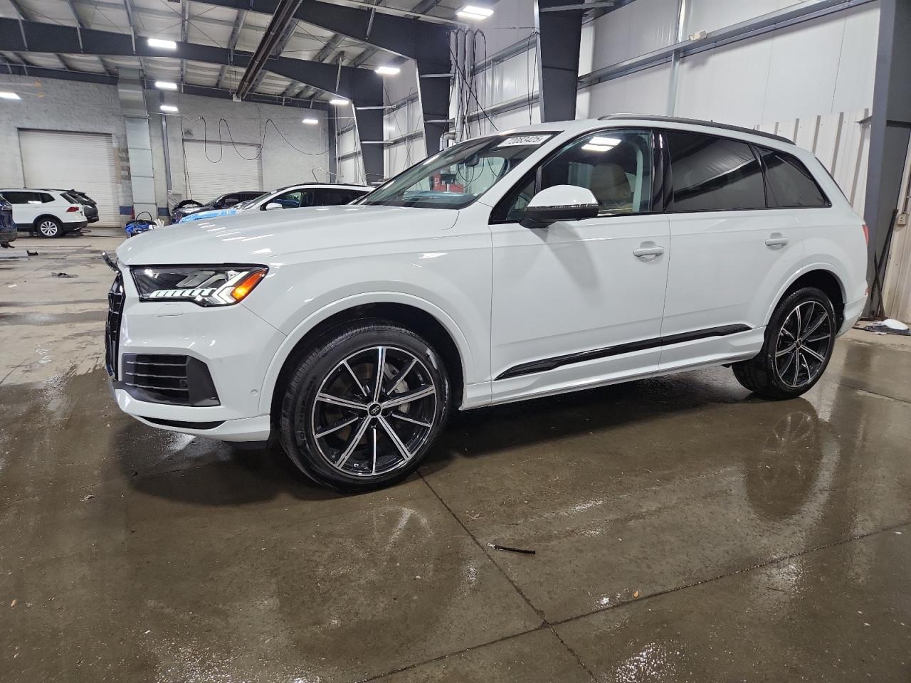 2024 Audi Q7 premium PREMIUM PLUS