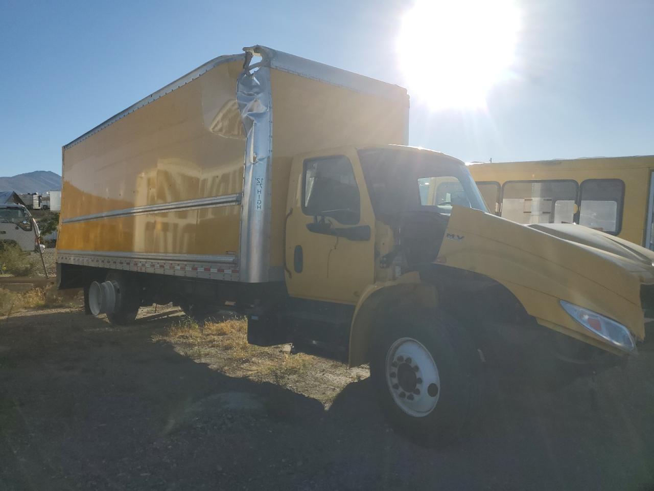 2022 International Mv607 Expeditor Truck