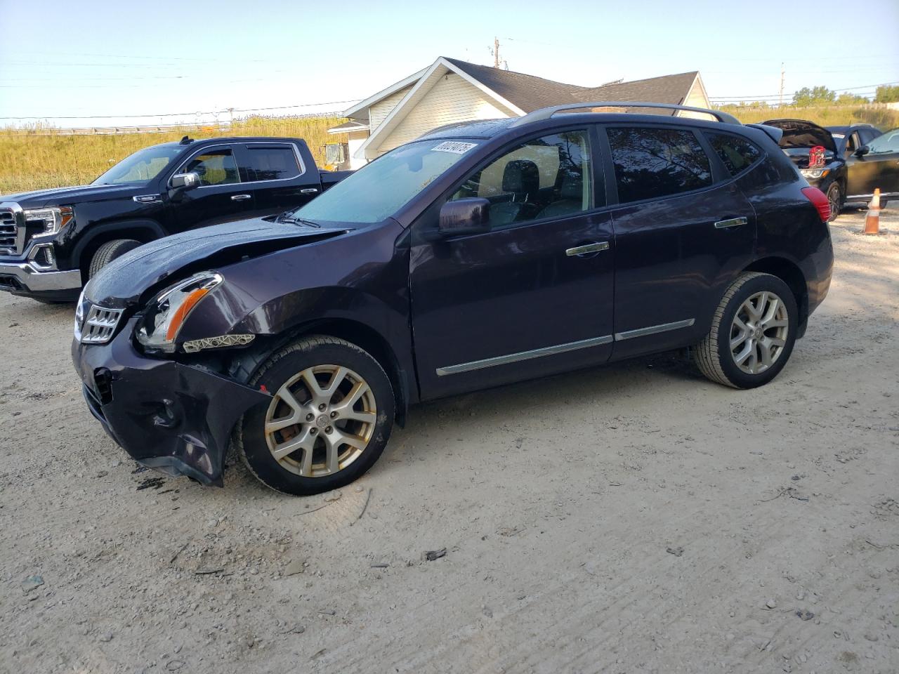 2011 Nissan Rogue s S