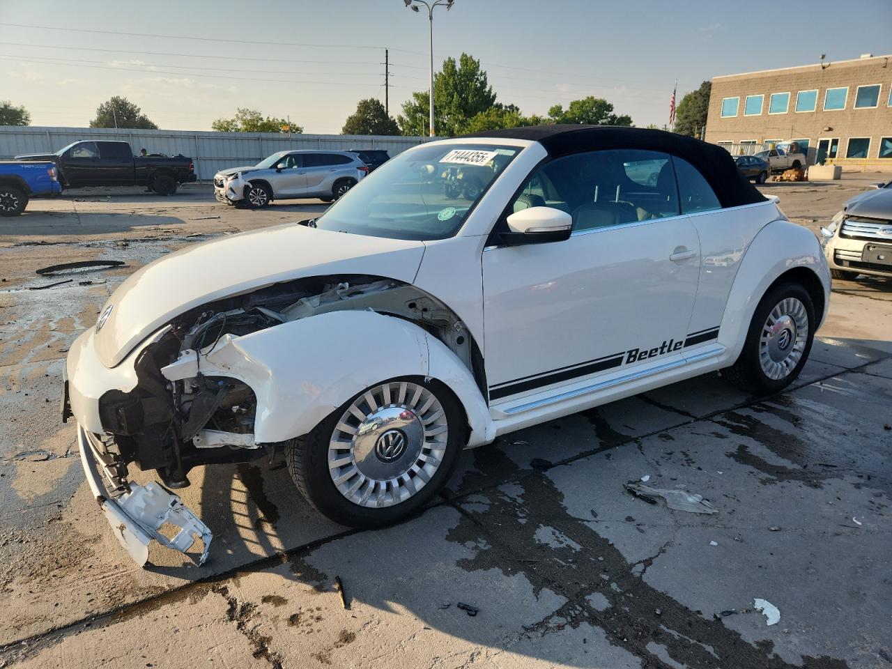 2013 Volkswagen Beetle