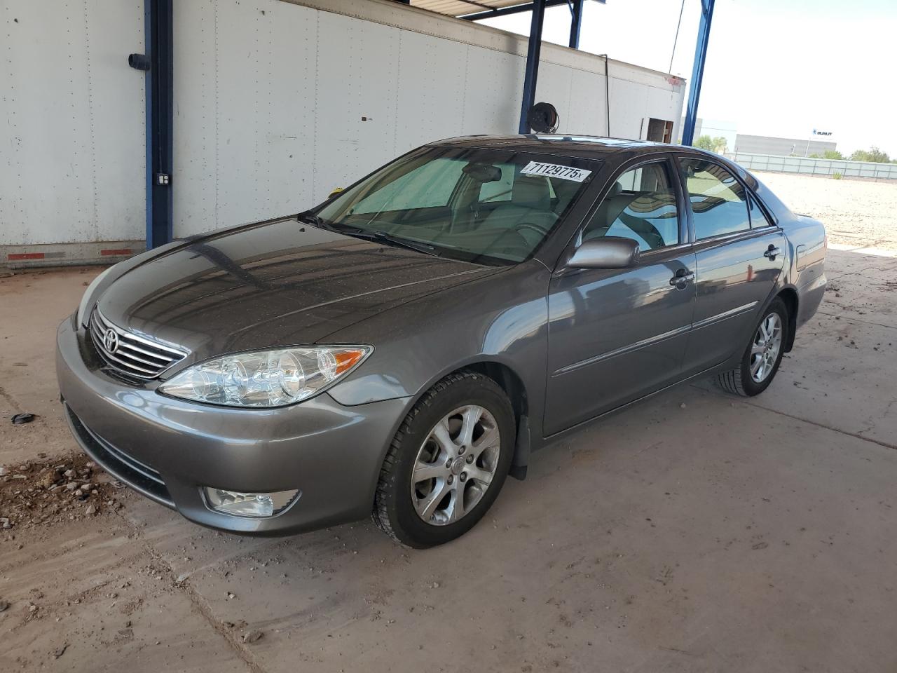 2005 Toyota Camry le LE