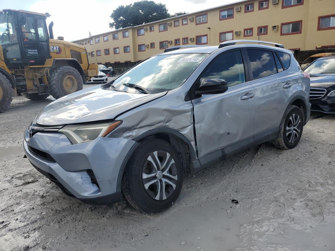 2016 Toyota Rav4 le LE
