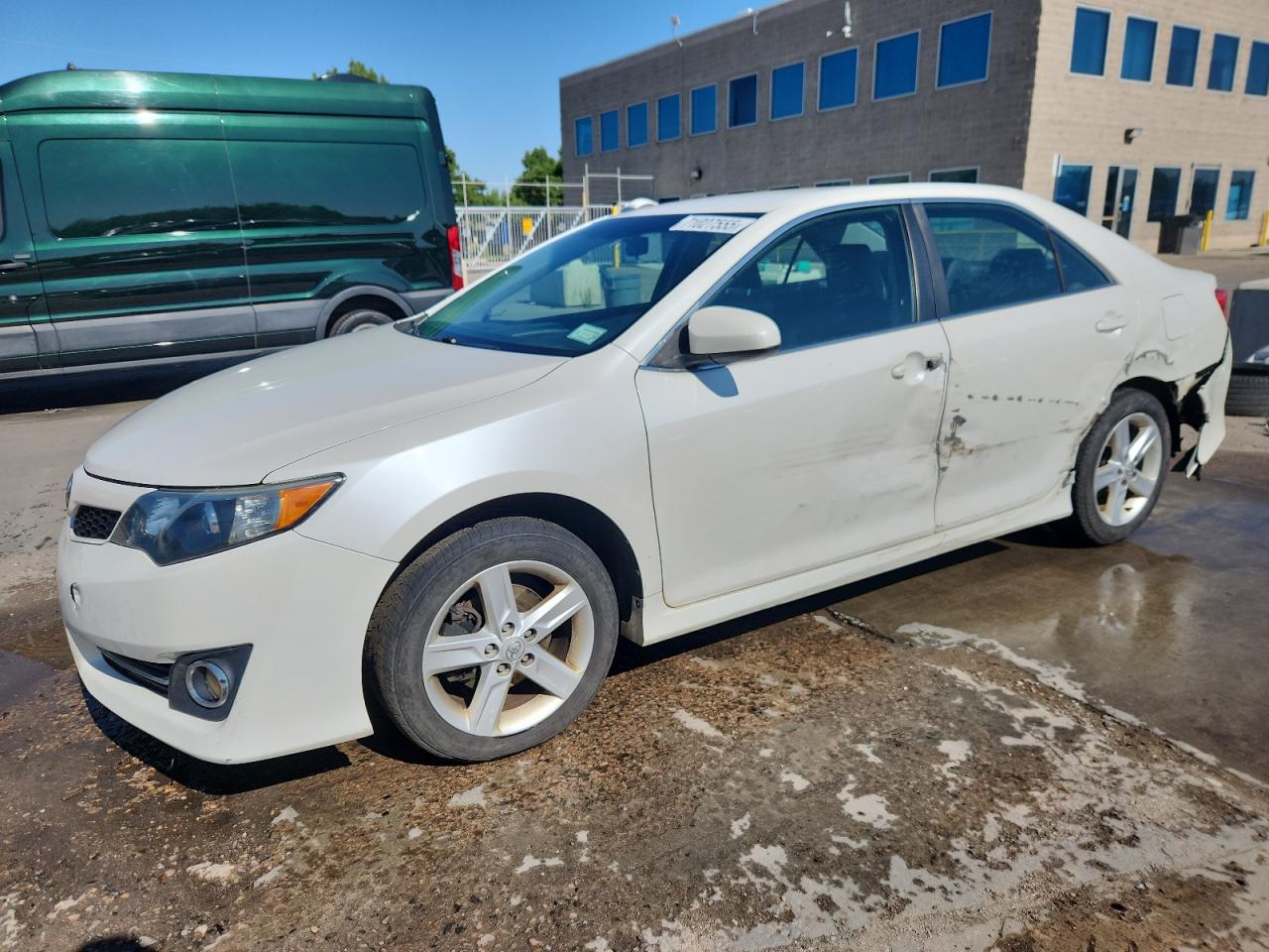 2014 Toyota Camry l L