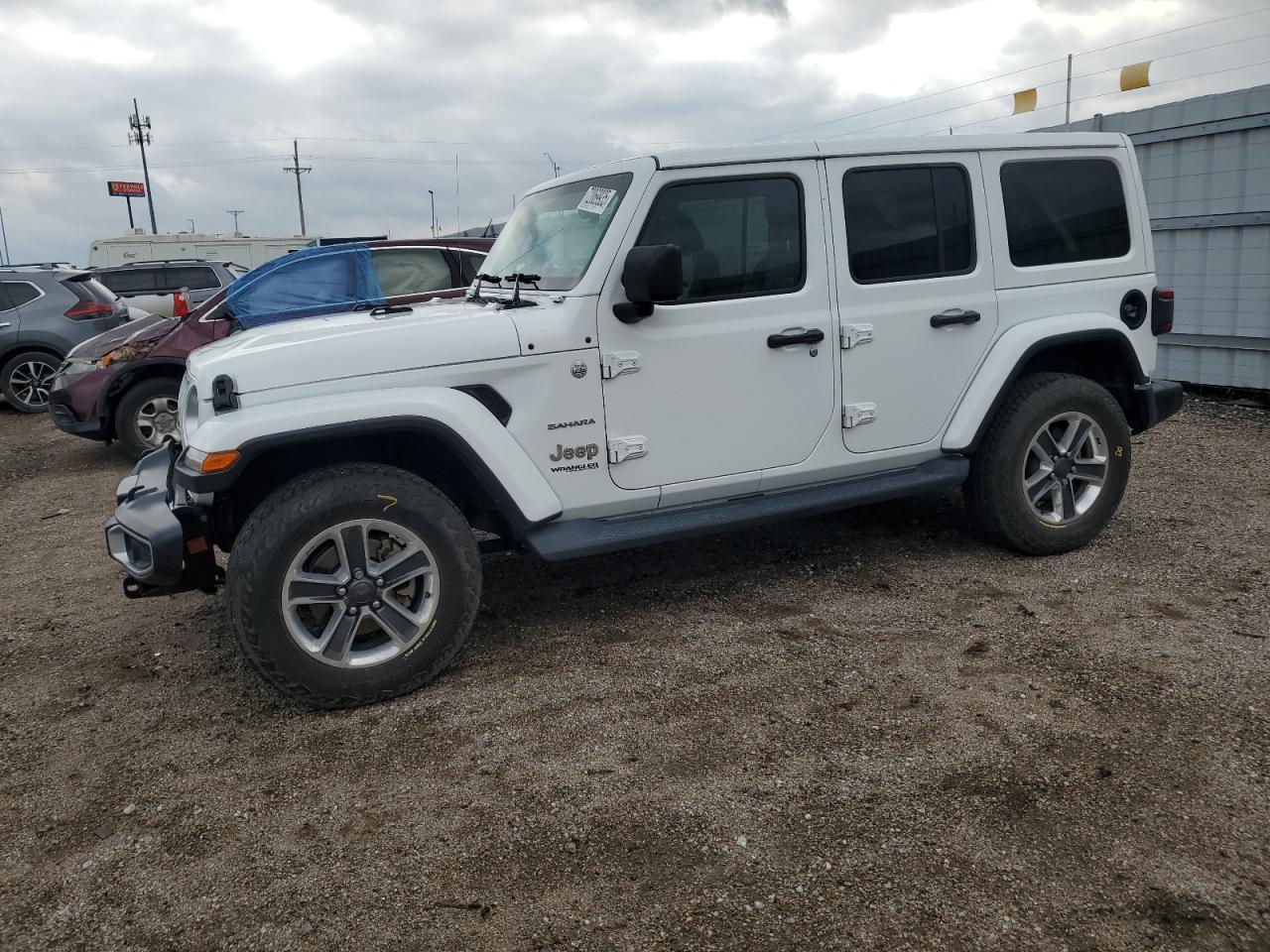 2018 Jeep Wrangler u SAHARA