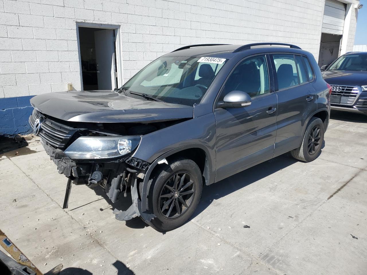 2016 Volkswagen Tiguan s