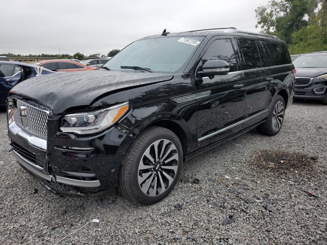 2024 Lincoln Navigator L RESERVE