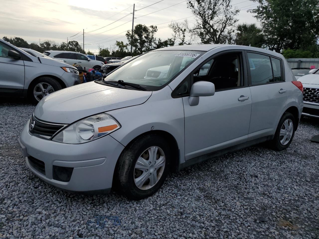 2011 Nissan Versa s S