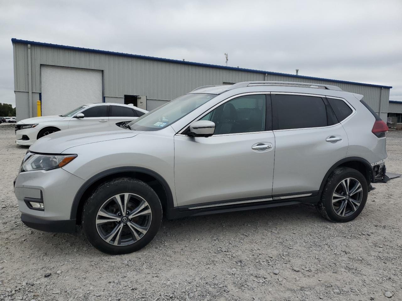 2018 Nissan Rogue s S