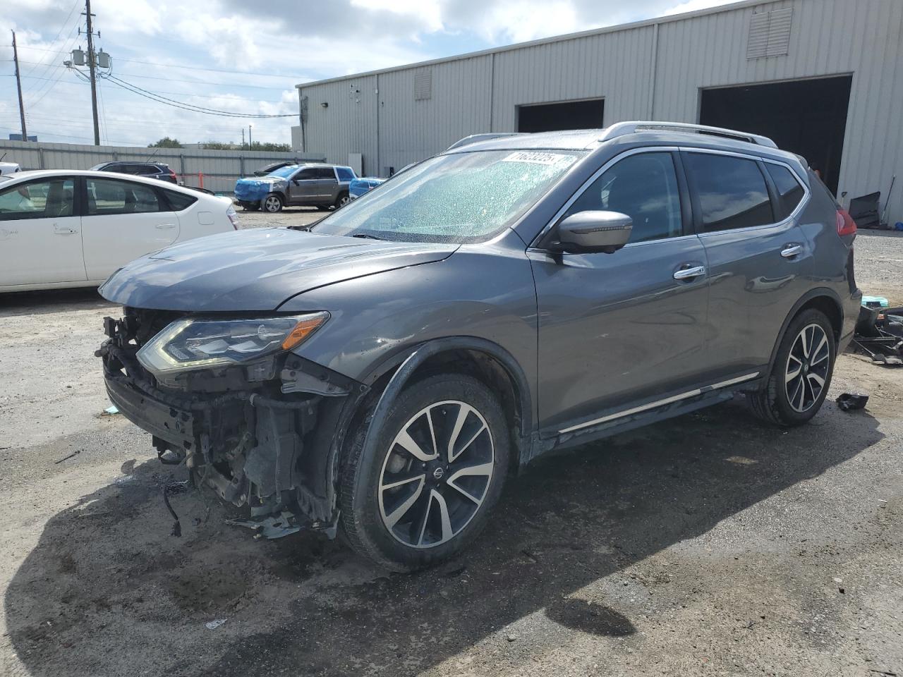 2018 Nissan Rogue s S