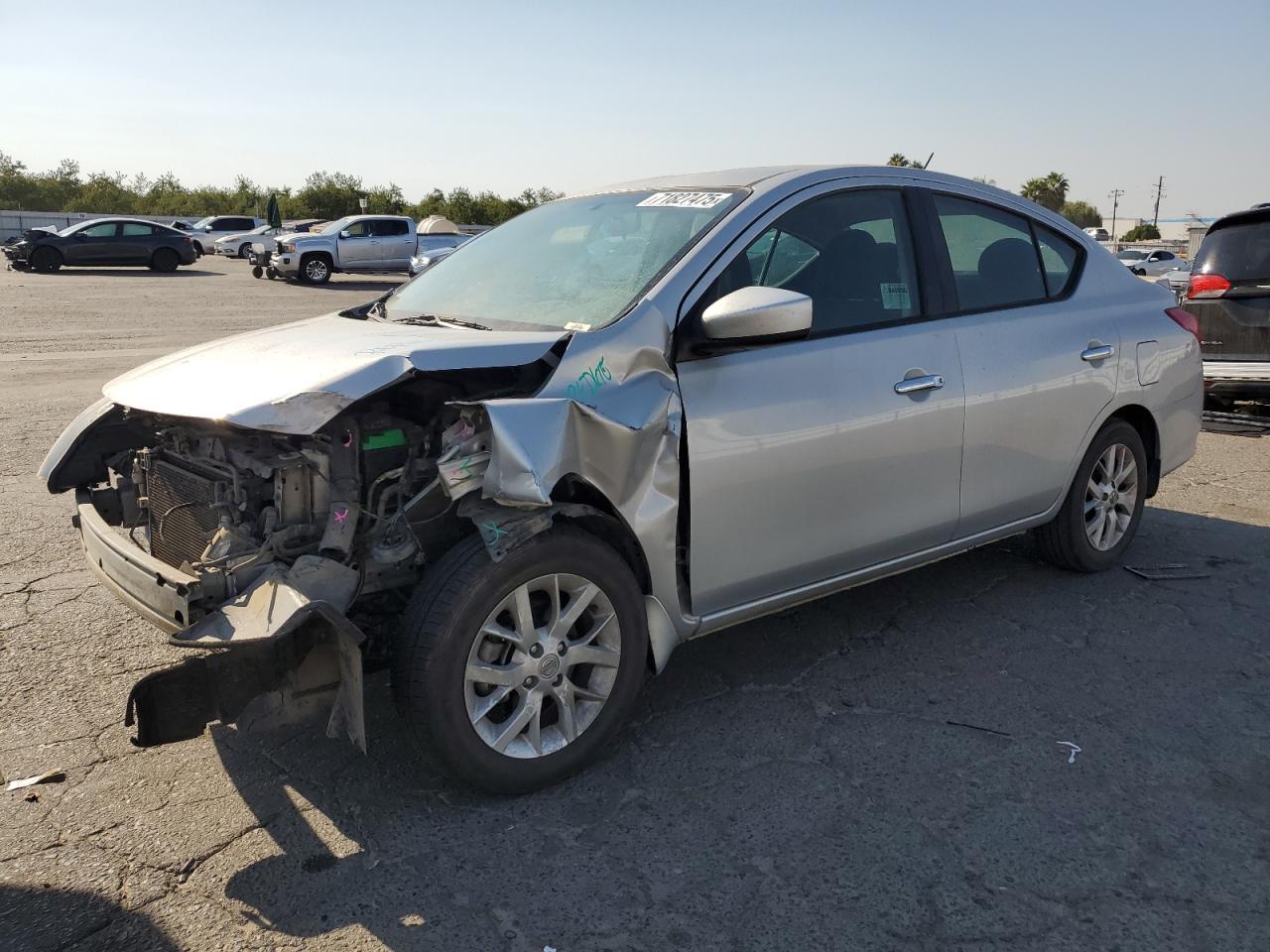 2018 Nissan Versa s S