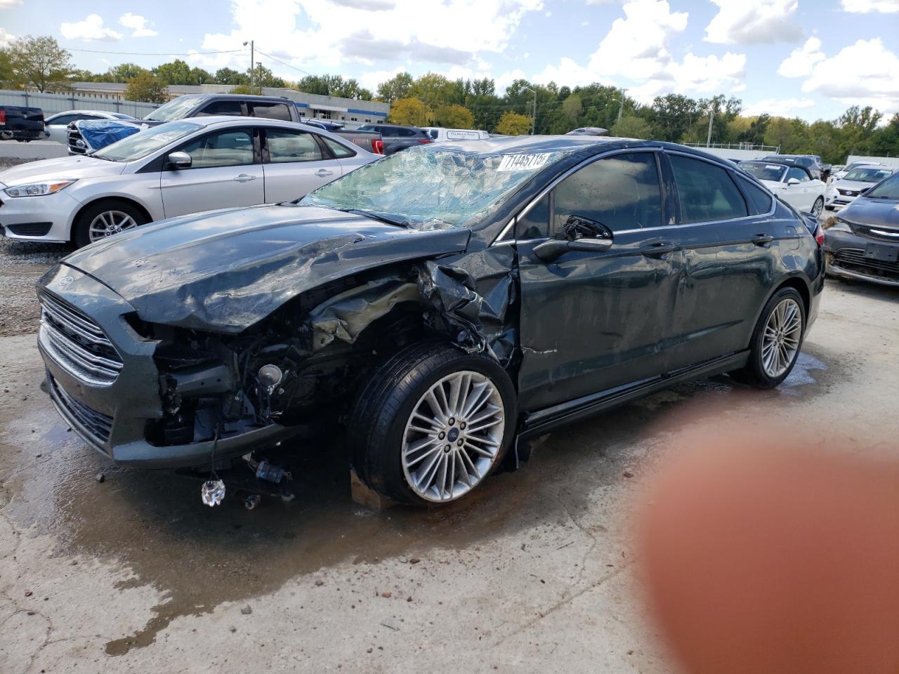 2015 Ford Fusion se SE