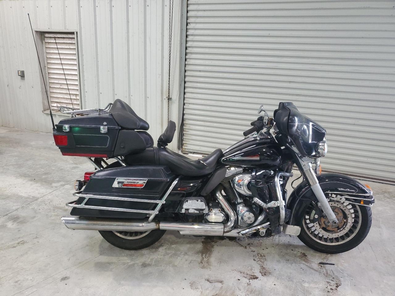 2013 Harley-davidson Flhtcu ult