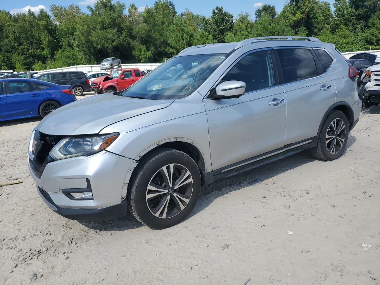 2018 Nissan Rogue s S