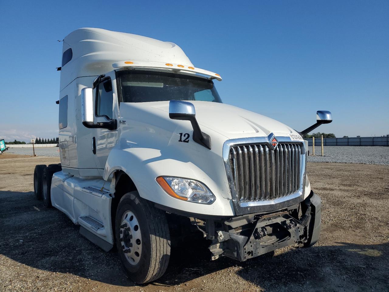2020 International Lt625