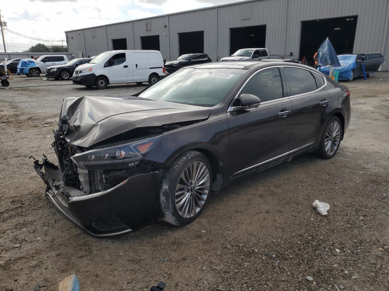 Kia Cadenza
