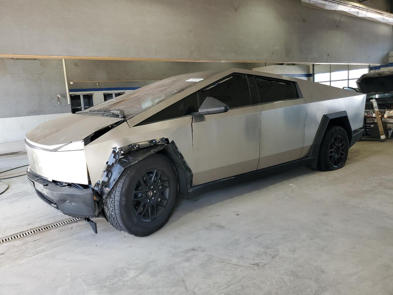 2025 Tesla Cybertruck
