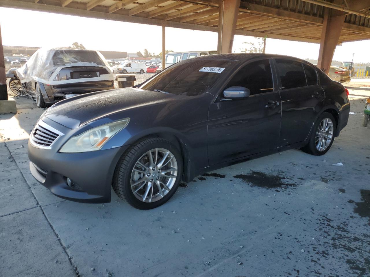 2013 Infiniti G37