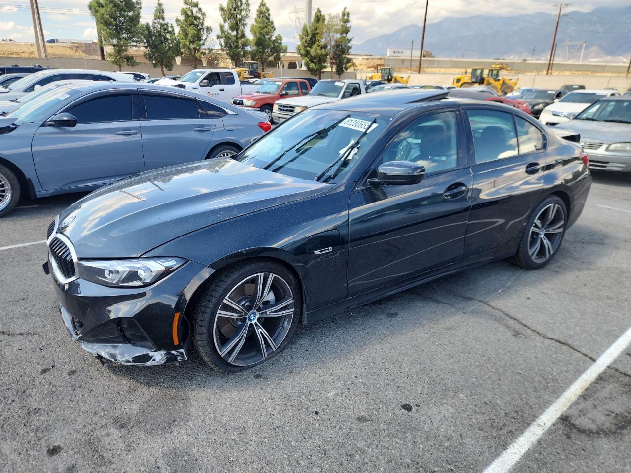 2023 BMW 330e