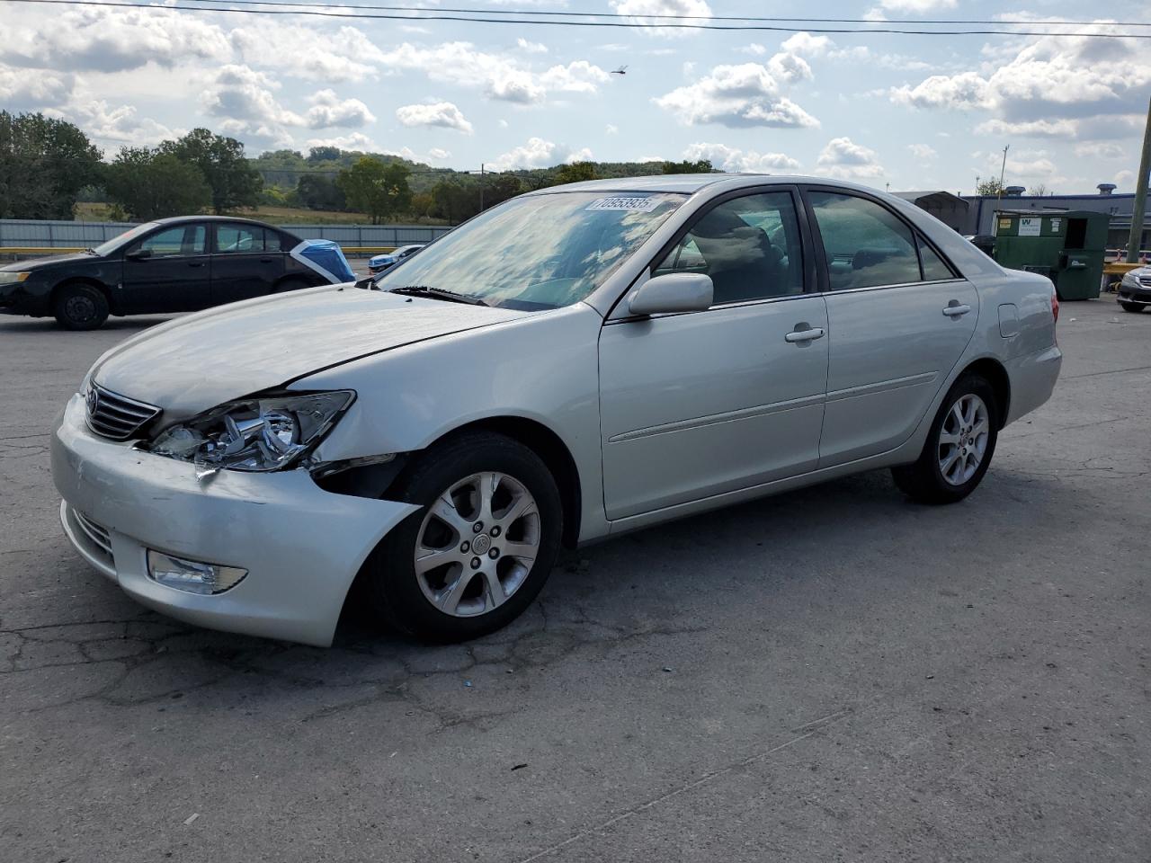 2005 Toyota Camry le LE
