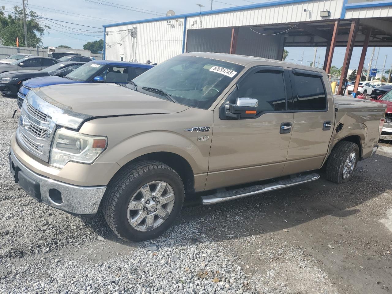 2014 Ford F150 super SUPERCREW